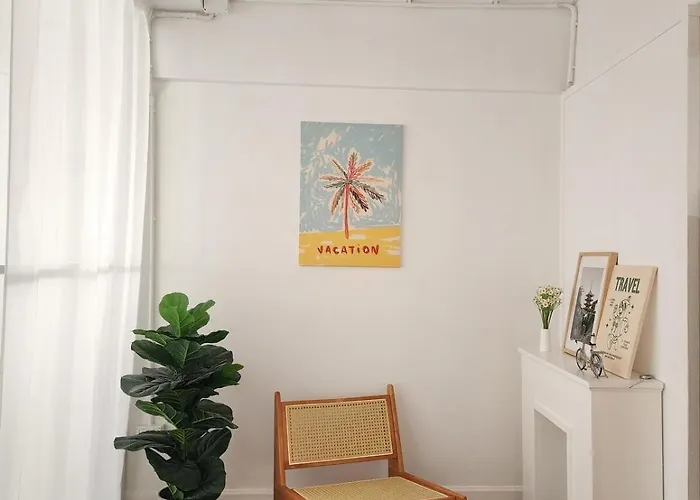Holiday home White House Ekkamai Bangkok